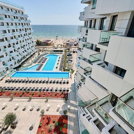 Ademar Luxury Apartment- Spa&Pool Beach Resort Mamaia Exterior photo