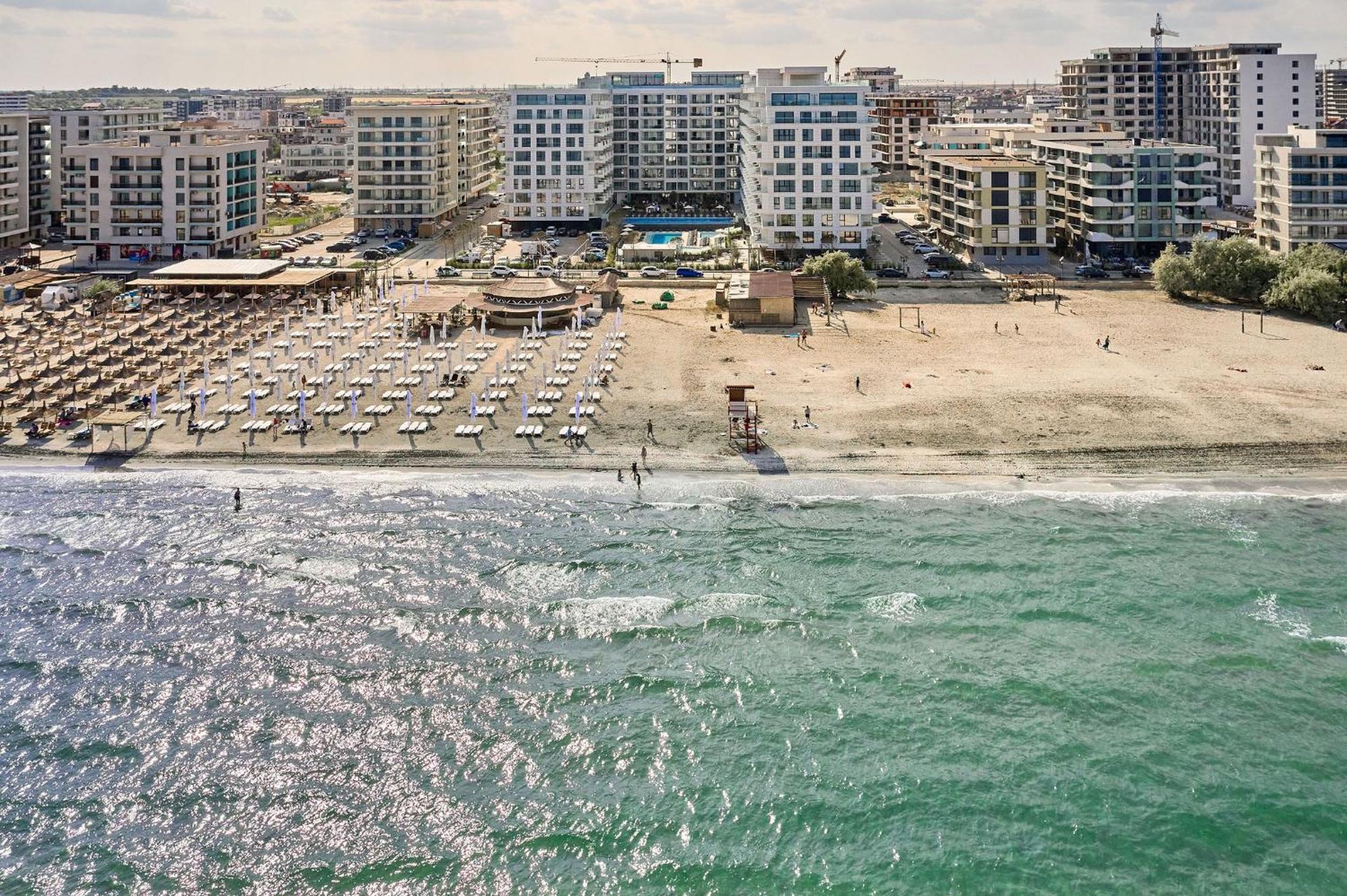 Ademar Luxury Apartment- Spa&Pool Beach Resort Mamaia Exterior photo